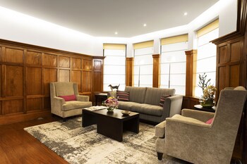 Bh La Quinta- Suites