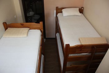 Pella Inn Hostel galeri fotoğrafı
