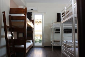 Pella Inn Hostel galeri fotoğrafı