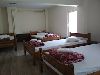 Pella Inn Hostel galeri fotoğrafı