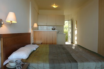 Mirabella Apartments