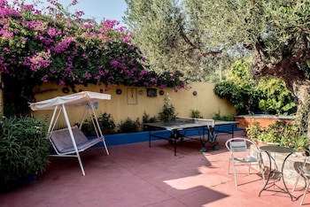 Mirabella Apartments