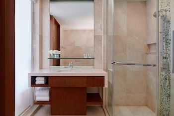 Courtyard By Marriott Seoul Times Square
