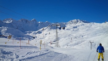 Robinson Arosa - Adults Only
