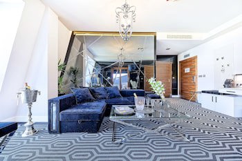Bayjonn Boutique Hotel