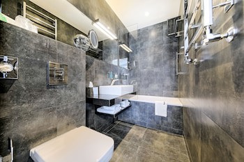 Bayjonn Boutique Hotel