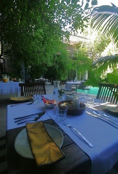 Cape Standard Guest House