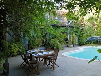 Cape Standard Guest House