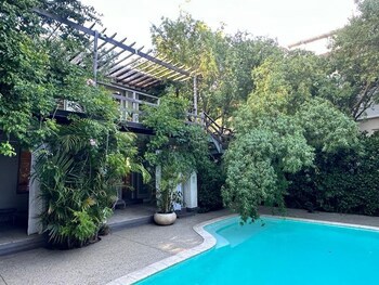 Cape Standard Guest House
