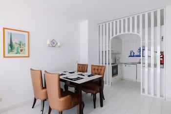 Grand Muthu Oura View Beach Club
