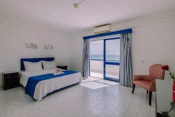Grand Muthu Oura View Beach Club