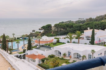 Grand Muthu Oura View Beach Club