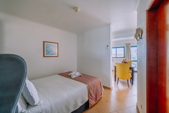Grand Muthu Oura View Beach Club