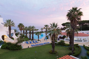 Grand Muthu Oura View Beach Club