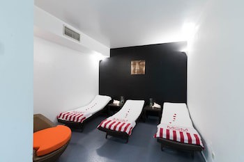 Grand Muthu Oura View Beach Club