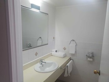 Ascot Epsom Motel