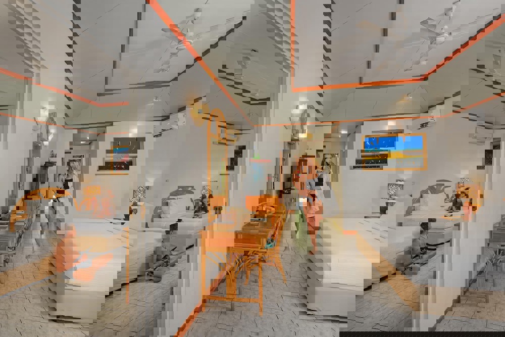 Villa Park Sun Island Resort