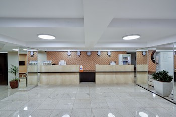Harbor Querencia Hotel