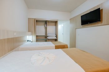 Harbor Querencia Hotel