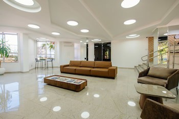 Harbor Querencia Hotel