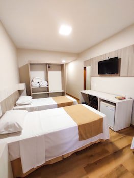 Harbor Querencia Hotel