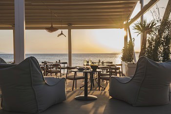 Divani Escape- Adults only fotoğrafı