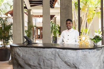 Maradiva Villas Resort & Spa