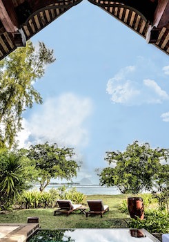 Maradiva Villas Resort & Spa