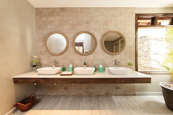 Maradiva Villas Resort & Spa