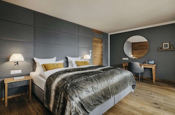 Grand Tirolia Hotel Kitzbuhel, Curio Collection By Hilton