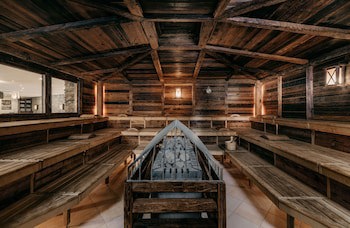Grand Tirolia Hotel Kitzbuhel, Curio Collection By Hilton