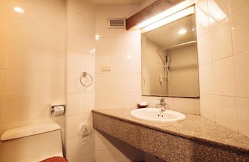 Ayothaya Hotel