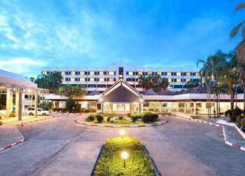 The Imperial Hotel And Convention Centre Phitsanulok