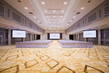 The Imperial Hotel And Convention Centre Phitsanulok