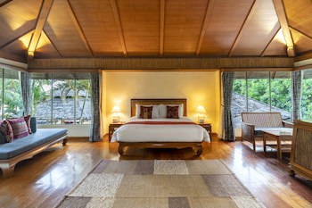 Centara Koh Chang Tropicana Resort