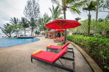 Centara Koh Chang Tropicana Resort