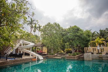 Centara Koh Chang Tropicana Resort