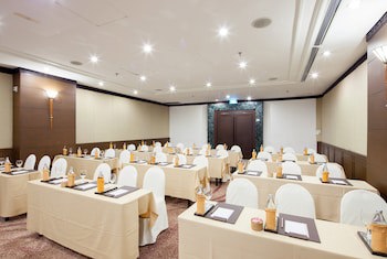 Centara Udon