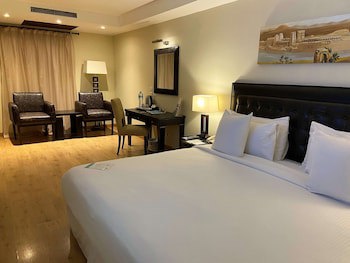 Barcelo Cairo Pyramids
