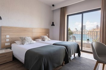 Plaza Regency Hotels