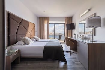 Plaza Regency Hotels