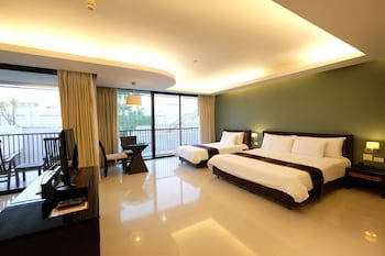 Tara Mantra Cha Am Resort