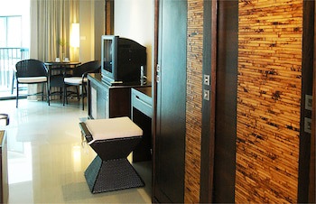 Tara Mantra Cha Am Resort