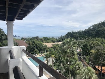 Ao Nang Colors Hotel - Aonang Beach
