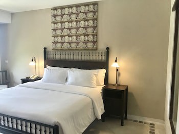 Ao Nang Colors Hotel - Aonang Beach