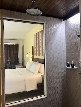 Ao Nang Colors Hotel - Aonang Beach