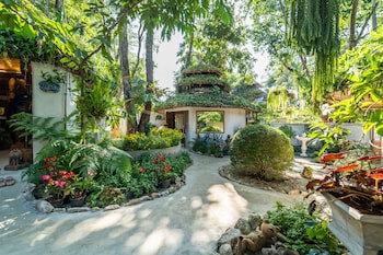 Phu Chaisai Chiang Rai Mountain Resort