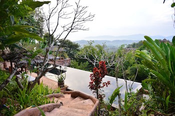 Phu Chaisai Chiang Rai Mountain Resort