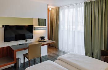 Heinhotel Vienna Airport