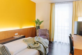 Heinhotel Vienna Airport